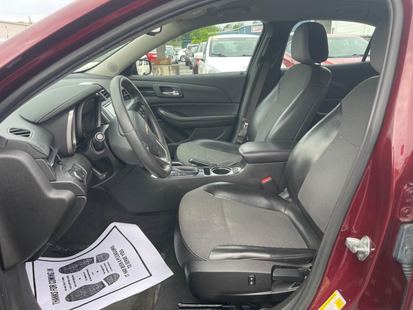 2016 RED Chevrolet Malibu Limited 1LT (1G11C5SA9GF) with an 2.5L L4 DOHC 16V engine, 6A transmission, located at 1254 Manheim Pike, Lancaster, PA, 17601, (717) 393-9133, 40.062870, -76.323273 - Photo#7